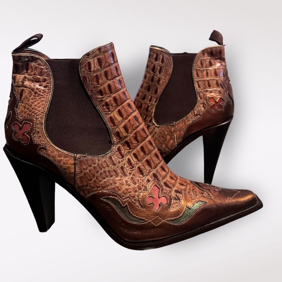 Donald J Pliner ‘Visit’ Women’s Croc Ankle Boots 7.5 - Picture 1 of 4